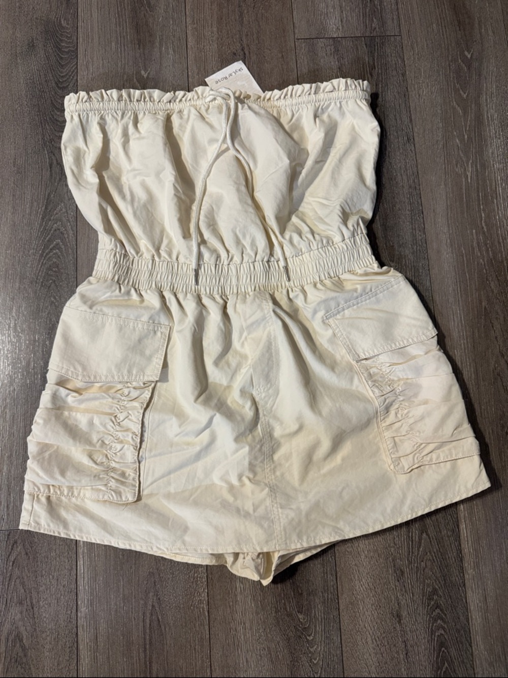Skylar Rose NWT Strapless Cargo Romper Skort Cream Ivory Size Medium